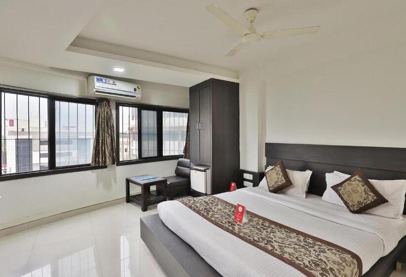 فندق Nova Cross Road