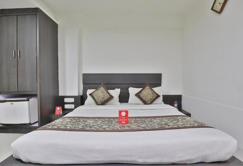 فندق Nova Cross Road