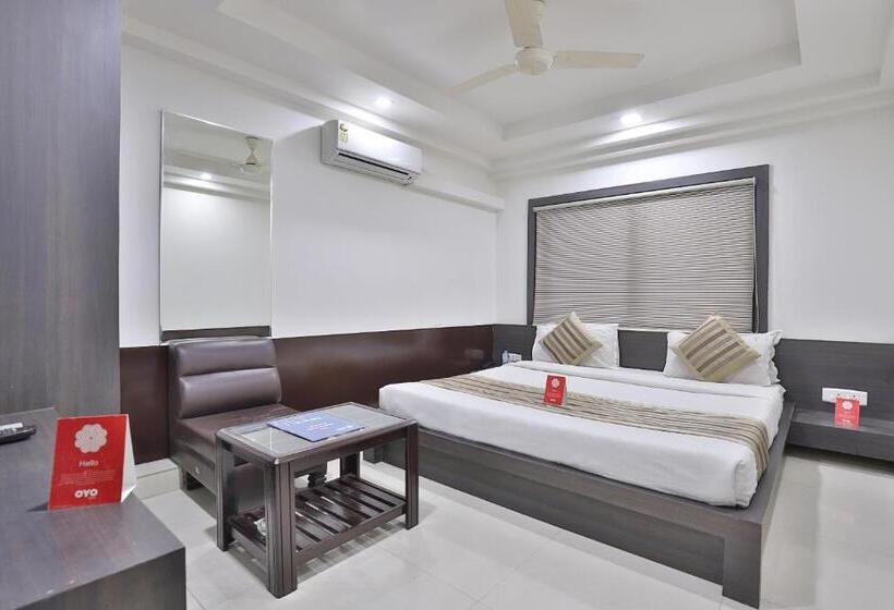 فندق Nova Cross Road