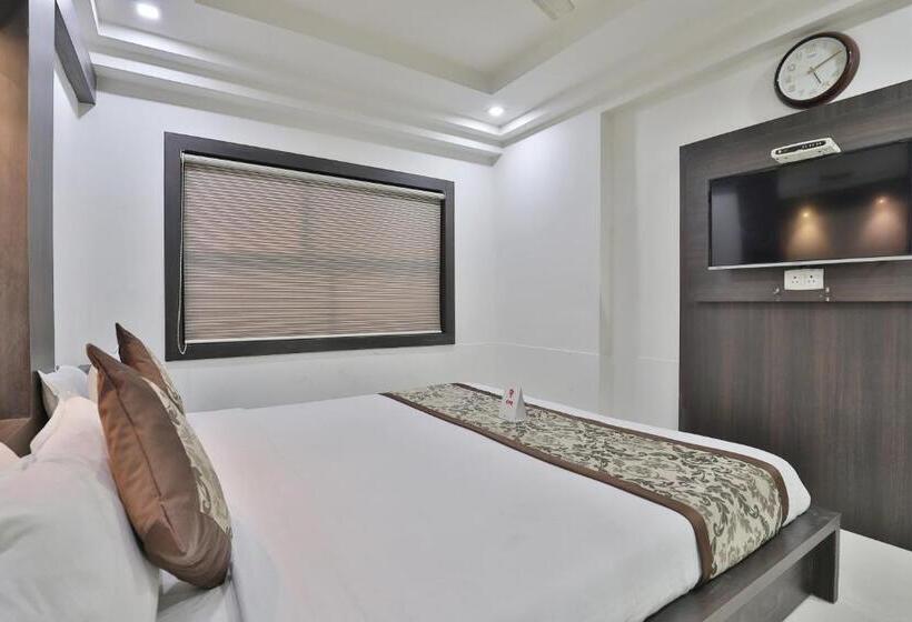 فندق Nova Cross Road