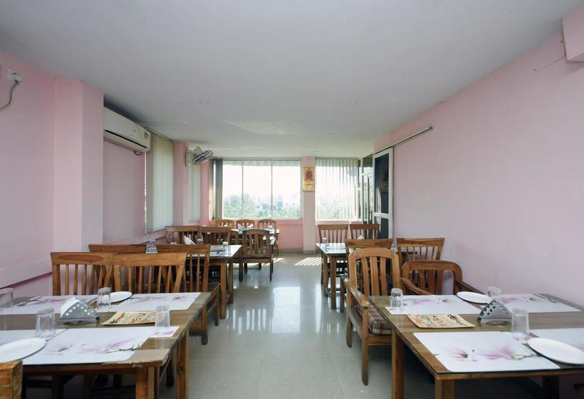 Hôtel Fabexpress Sai City Inn