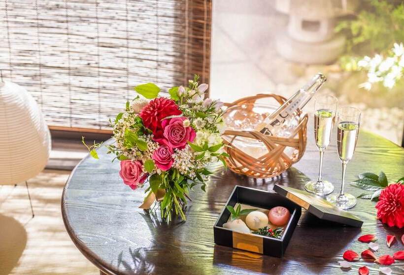 The Junei Hotel Kyoto Imperial Palace West