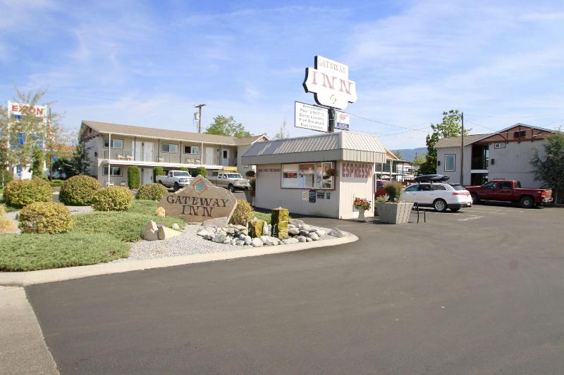 فندق على الطريق Gateway Inn