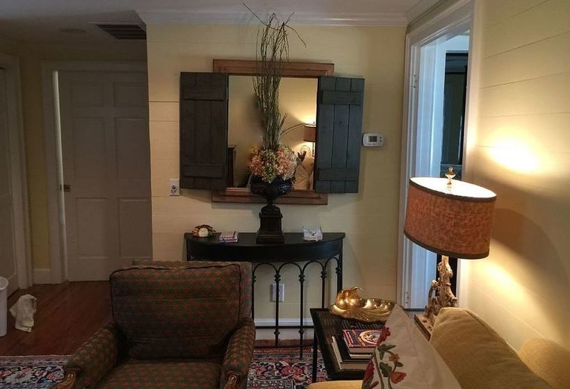 The Inn At Prince & Cannon