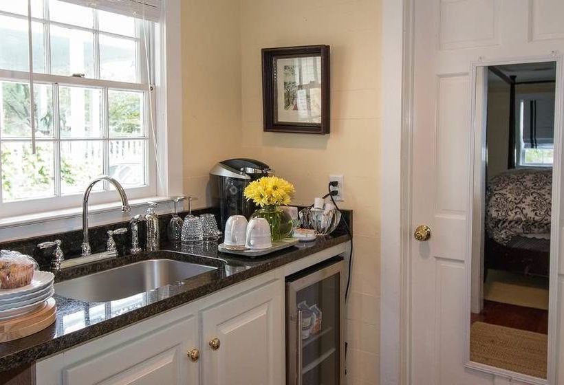 The Inn At Prince & Cannon