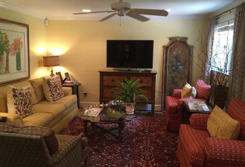 The Inn At Prince & Cannon