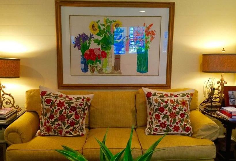 The Inn At Prince & Cannon