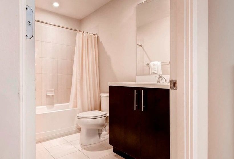 Avalon Mountain View