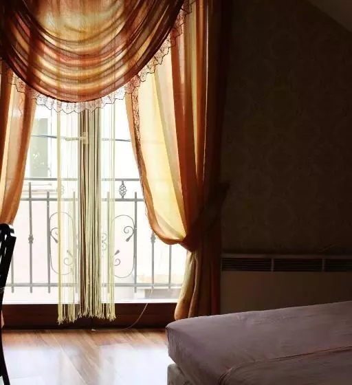 تختخواب و صبحانه Motel Alas