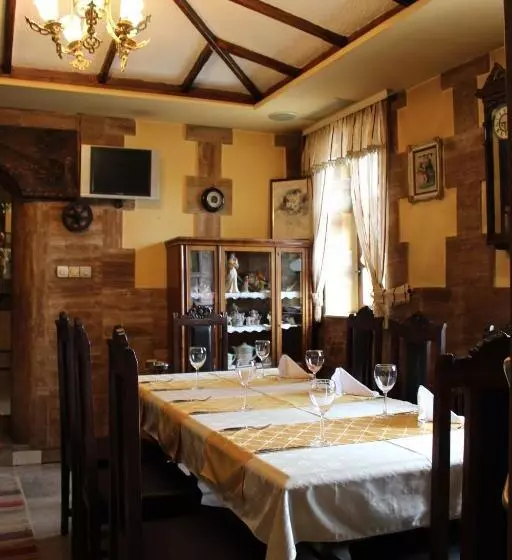 تختخواب و صبحانه Motel Alas