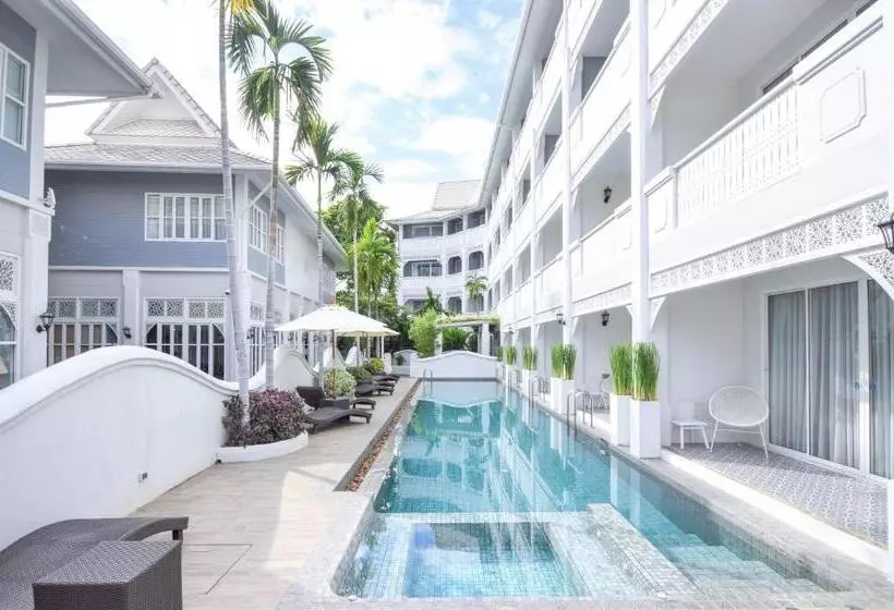 Away Chiang Mai Thapae Resort A Vegan Retreat Sha Extra Plus