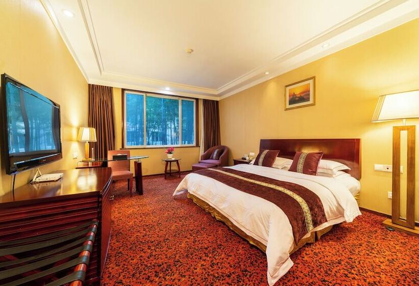 فندق Emeishan Grand