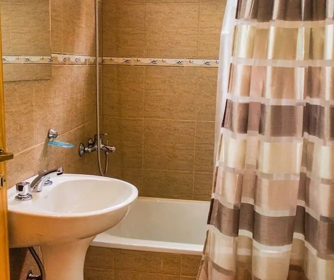 Hotelli Hosteria Cohuel