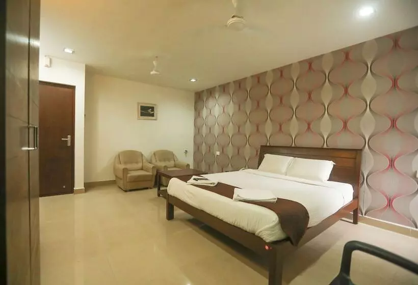 Hotelli Ulo Aravindar Residency