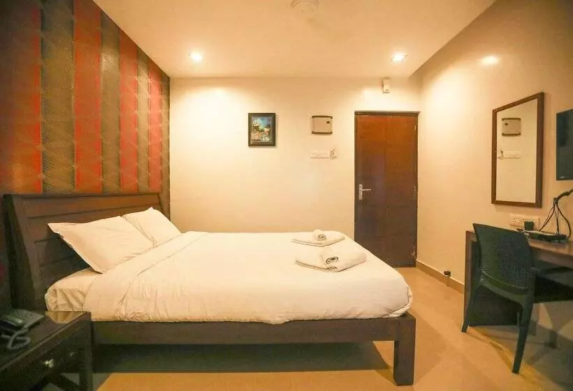 Hotelli Ulo Aravindar Residency