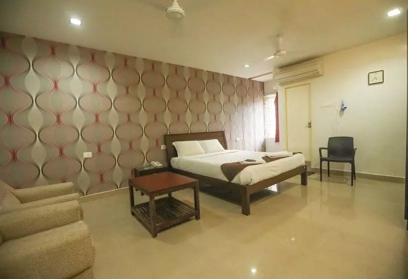 Hotelli Ulo Aravindar Residency