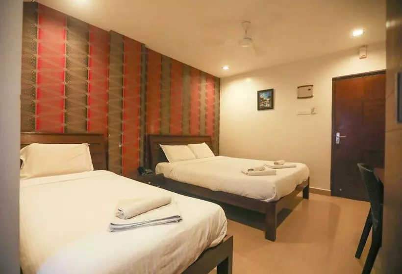 Hotelli Ulo Aravindar Residency