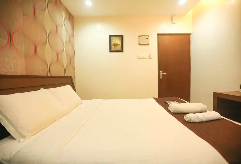 Hotelli Ulo Aravindar Residency