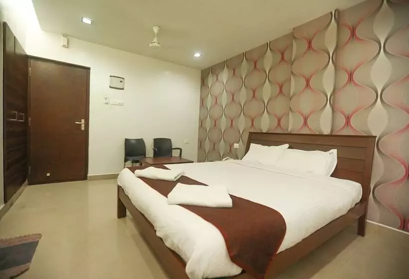 Hotelli Ulo Aravindar Residency