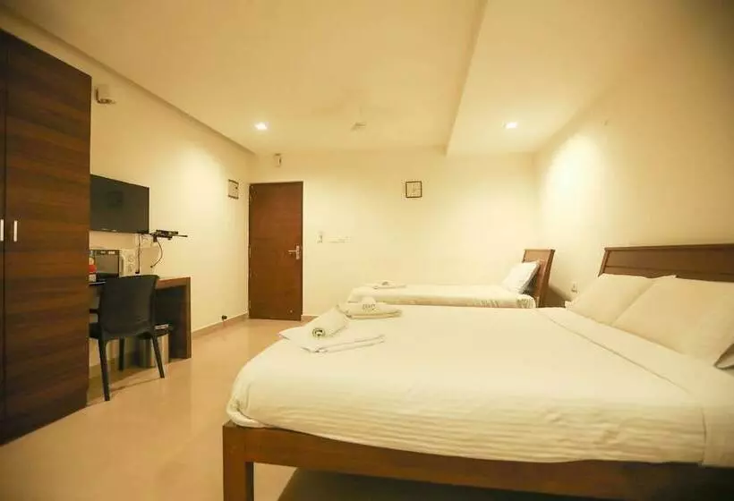 Hotelli Ulo Aravindar Residency