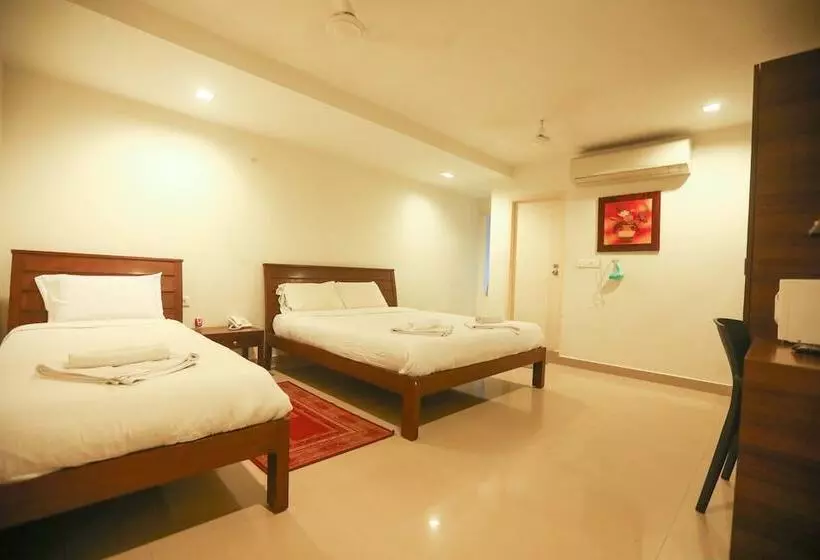 Hotelli Ulo Aravindar Residency