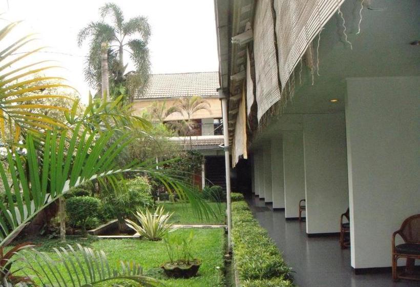 Szálloda Wisma Bogor Permai