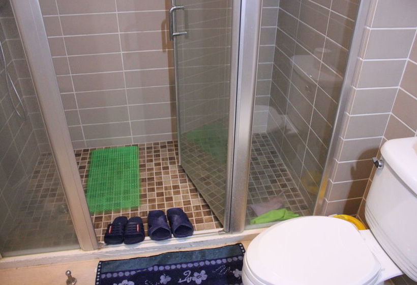 Nanjing Zhixuange Service Apt Zswh