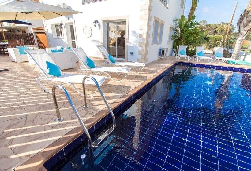 Oceanview Luxury Villa 137