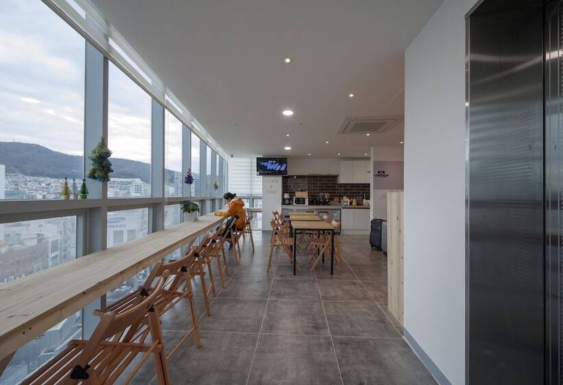 Pensione Kguesthouse Premium Nampo 1