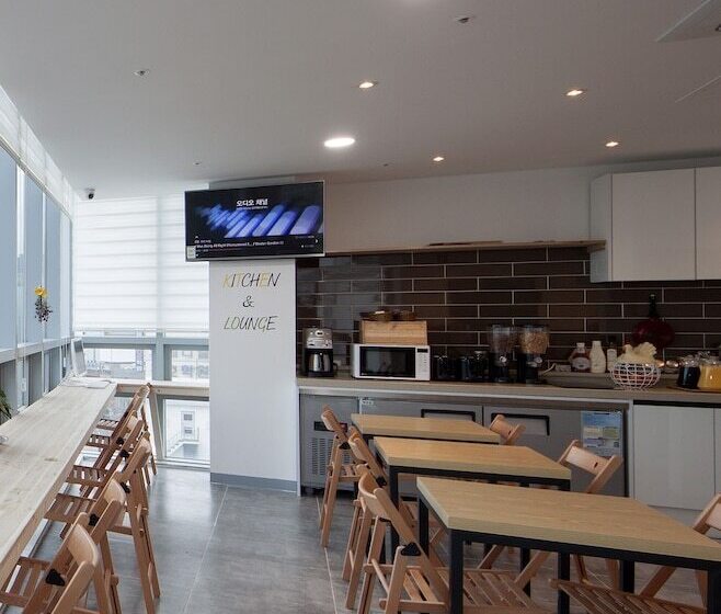 Pensione Kguesthouse Premium Nampo 1