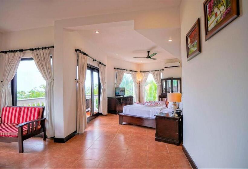 Sea Lion Beach Resort Mui Ne