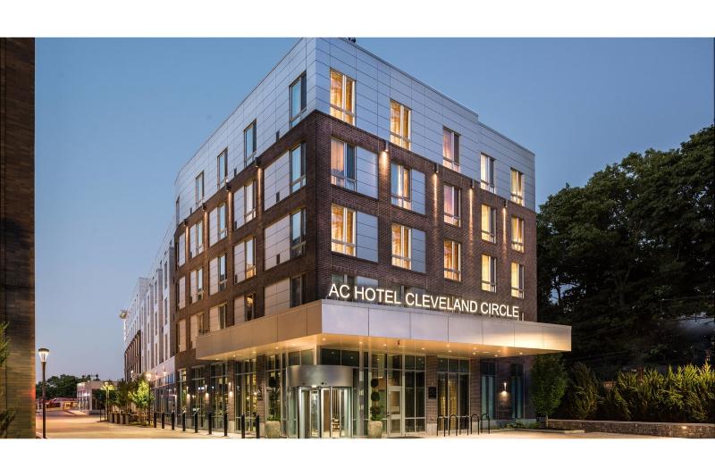 Ac Hotel By Marriott Boston Cleveland Circle