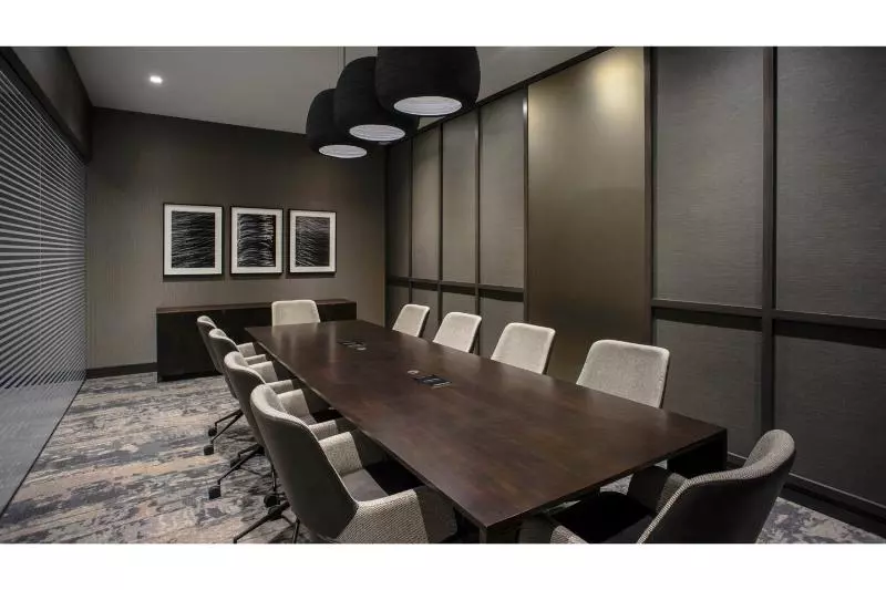 Ac Hotel By Marriott Boston Cleveland Circle