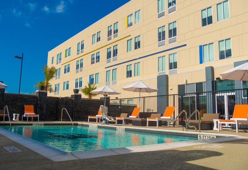 ホテル Aloft Corpus Christi