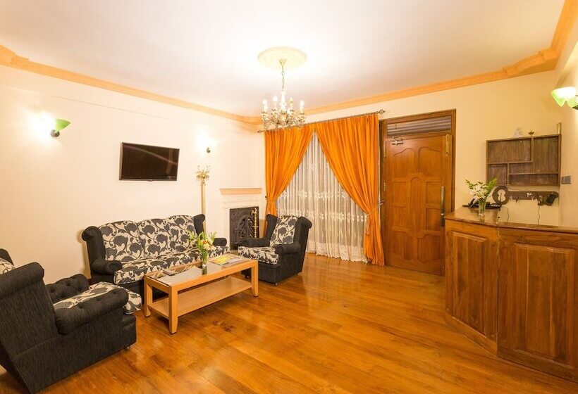 בית מלון כפרי Bungalow By Camellia