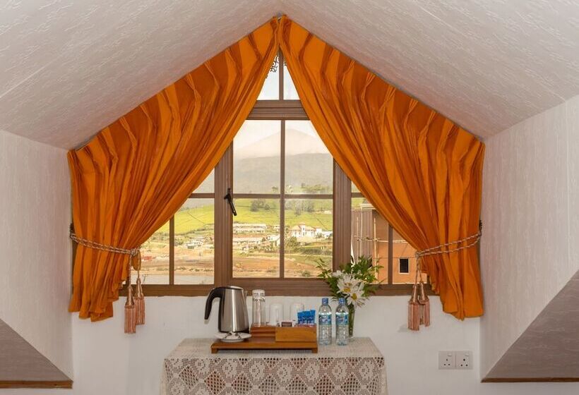 בית מלון כפרי Bungalow By Camellia