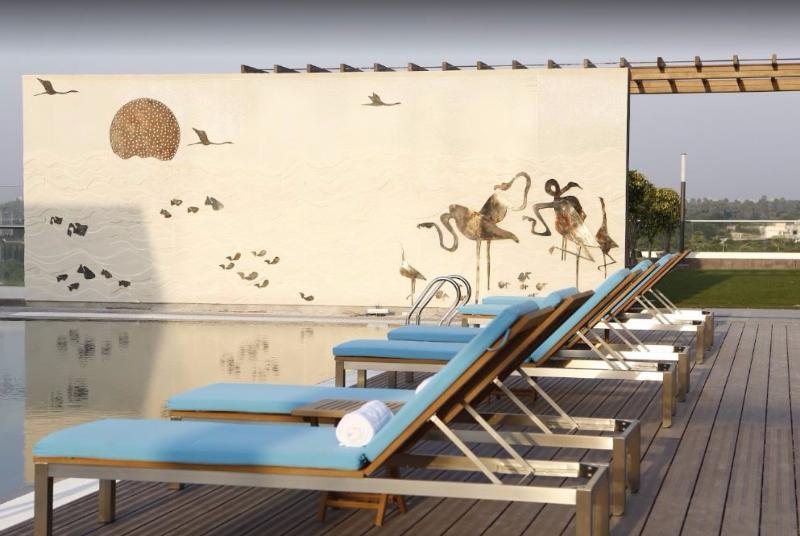 فندق Courtyard By Marriott Surat