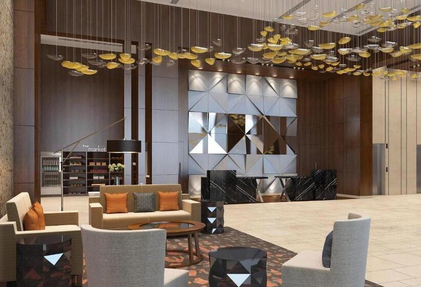 فندق Courtyard By Marriott Surat