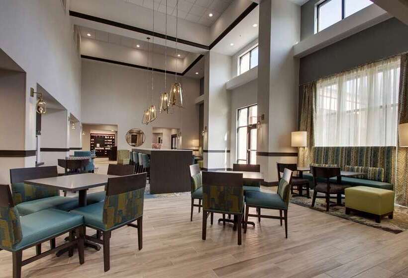 فندق Hampton Inn & Suites Knightdale Raleigh