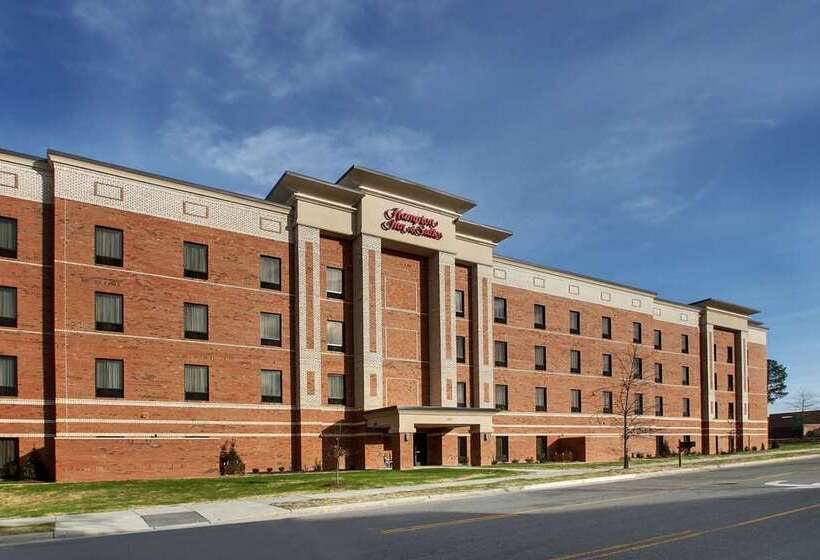 فندق Hampton Inn & Suites Knightdale Raleigh
