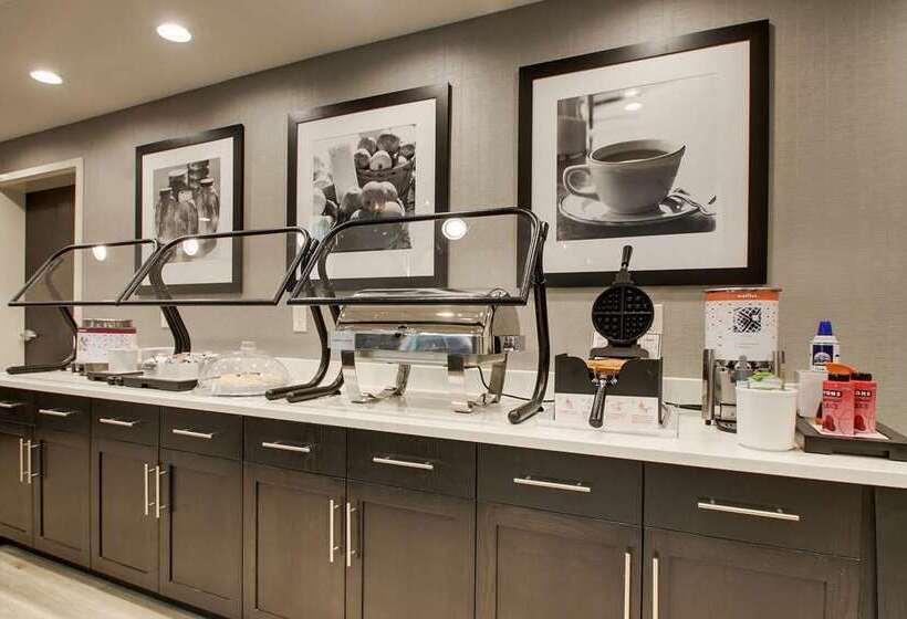 فندق Hampton Inn & Suites Knightdale Raleigh