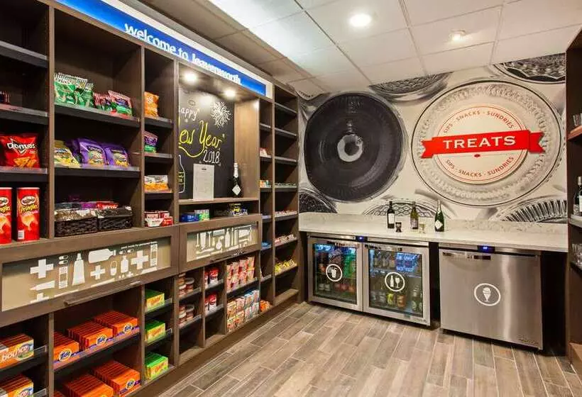 ホテル Hampton Inn & Suites Leavenworth