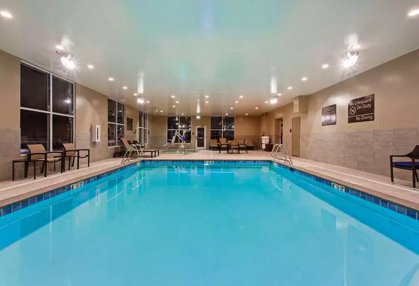 ホテル Hampton Inn & Suites Leavenworth