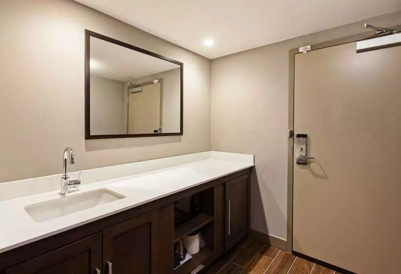 ホテル Hampton Inn & Suites Leavenworth