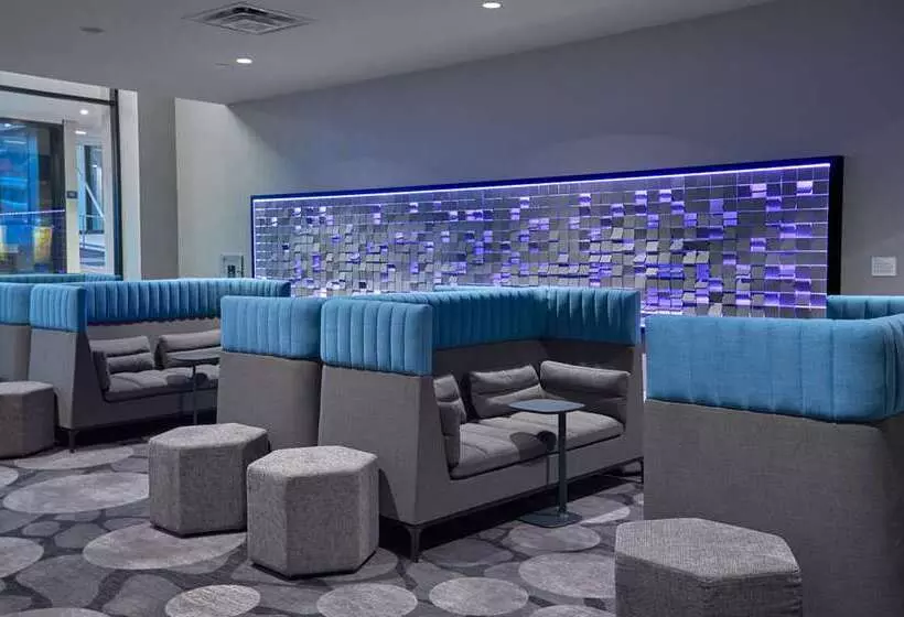 Hotelli Hilton Des Moines Downtown