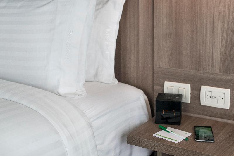 호텔 Holiday Inn   Lima Airport, An Ihg