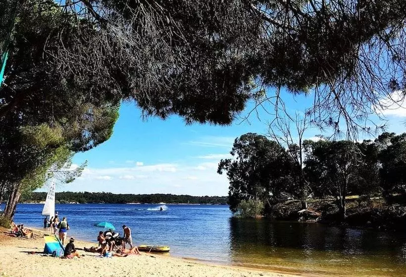 ホテル Parque De Campismo Orbitur Montargil