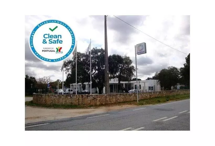 ホテル Parque De Campismo Orbitur Montargil