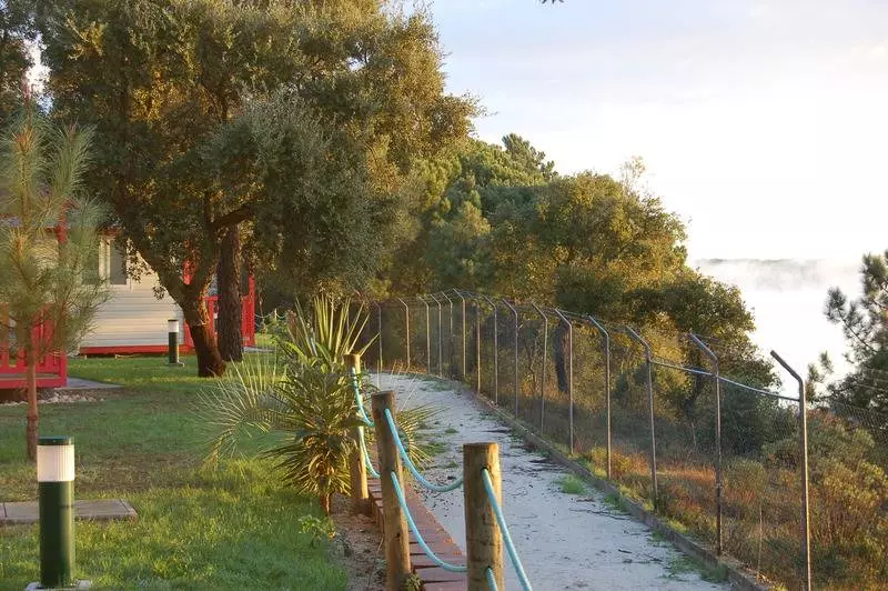 ホテル Parque De Campismo Orbitur Montargil