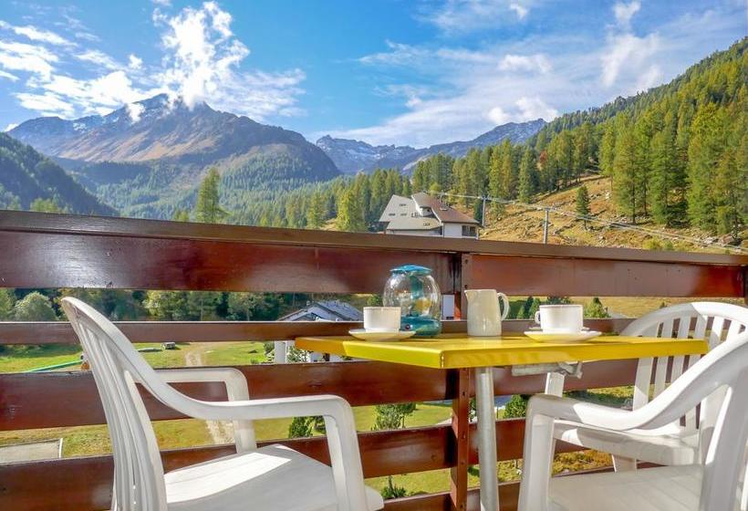 ホテル Rosablanche Ix Siviez